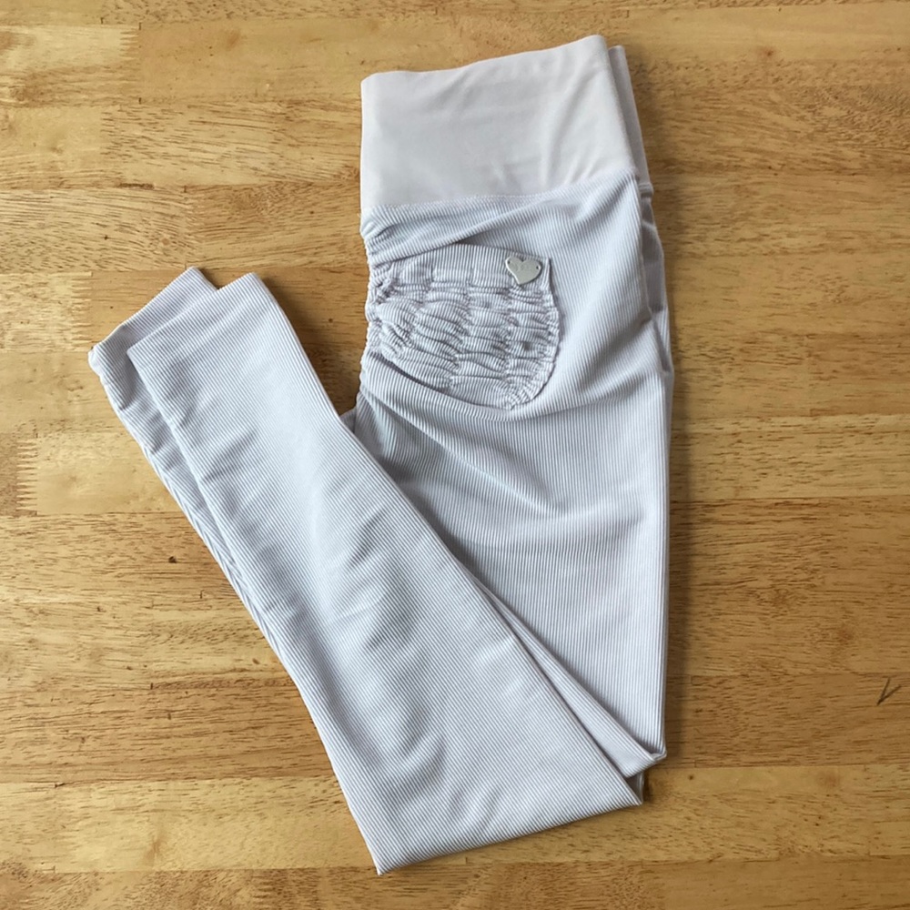 COPY - Cute Booty Leggings